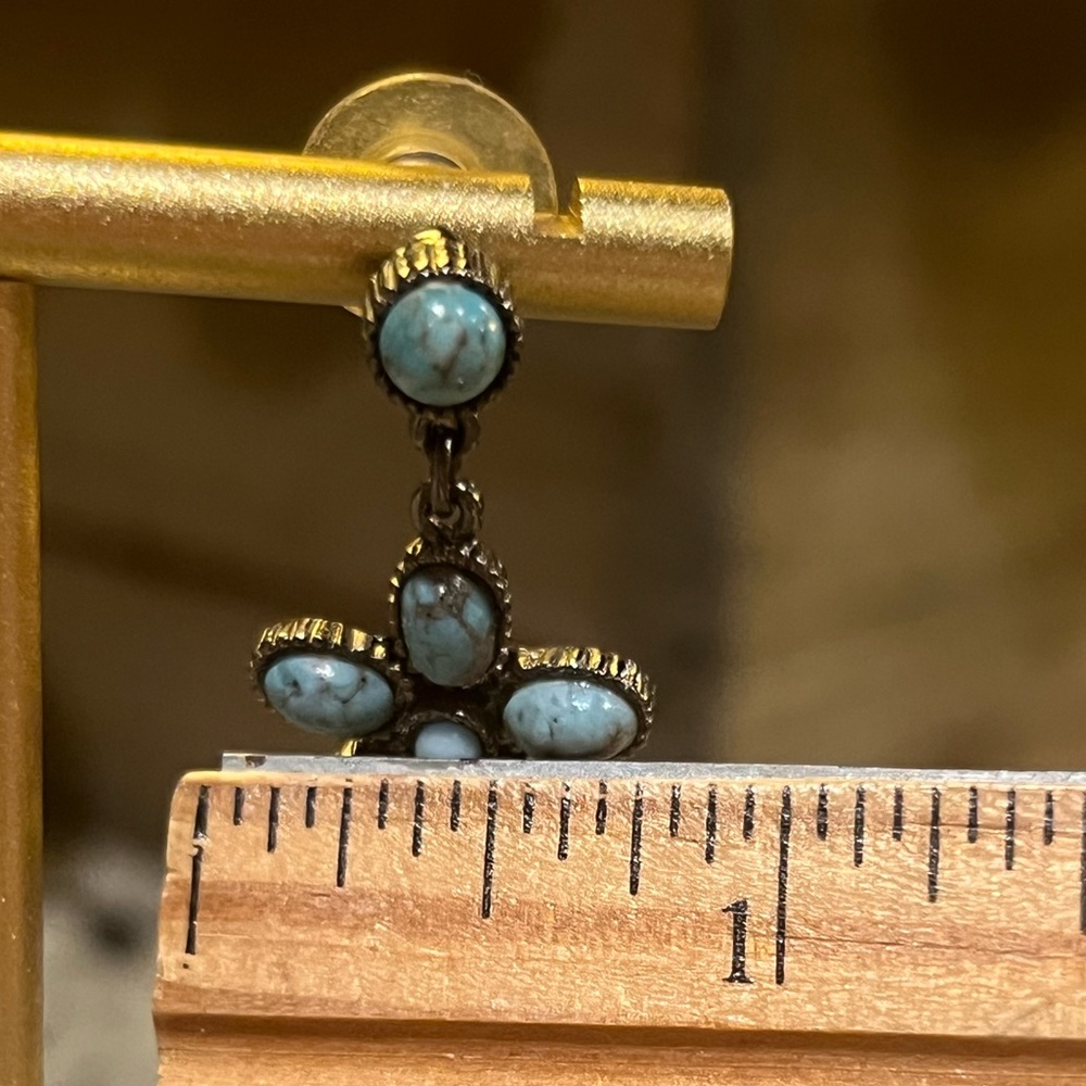 Turquoise flower dangle 3 tier earrings stud backing hangs 2” 0.75” wide jewelry - Picture 4 of 10